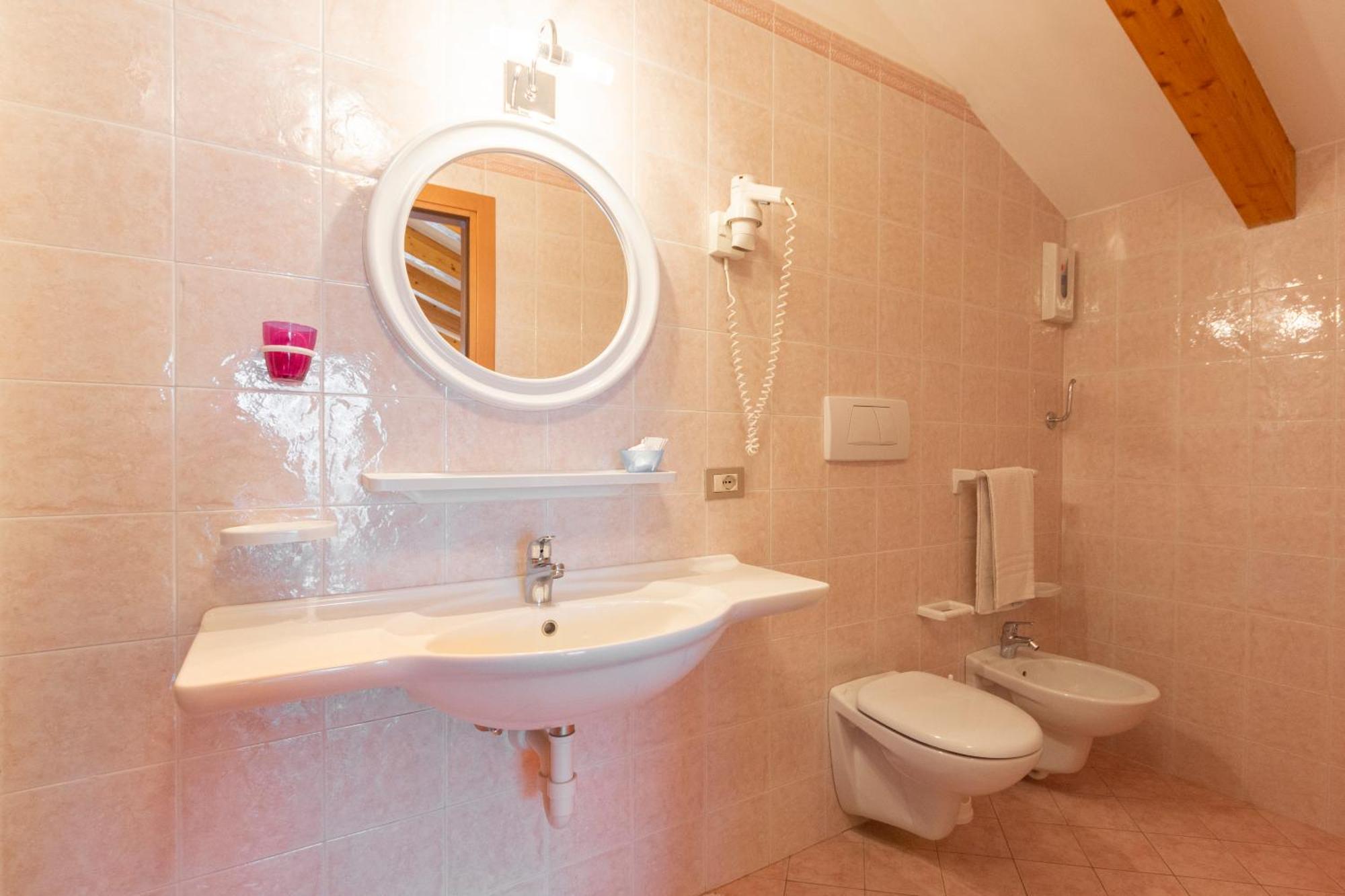 Cristallo Hotel 3*