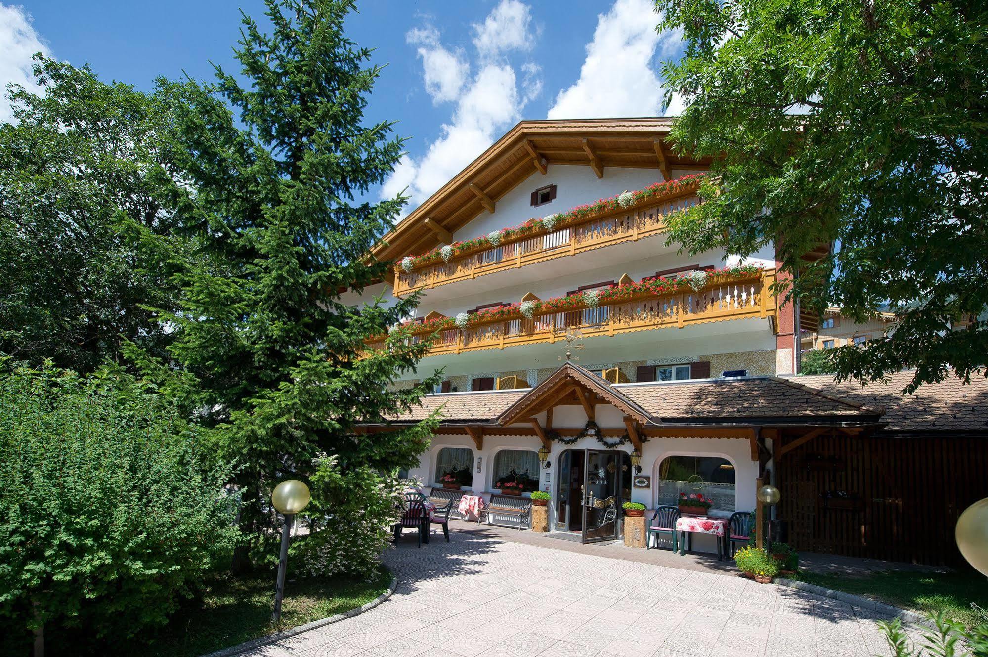 Hotel Cristallo